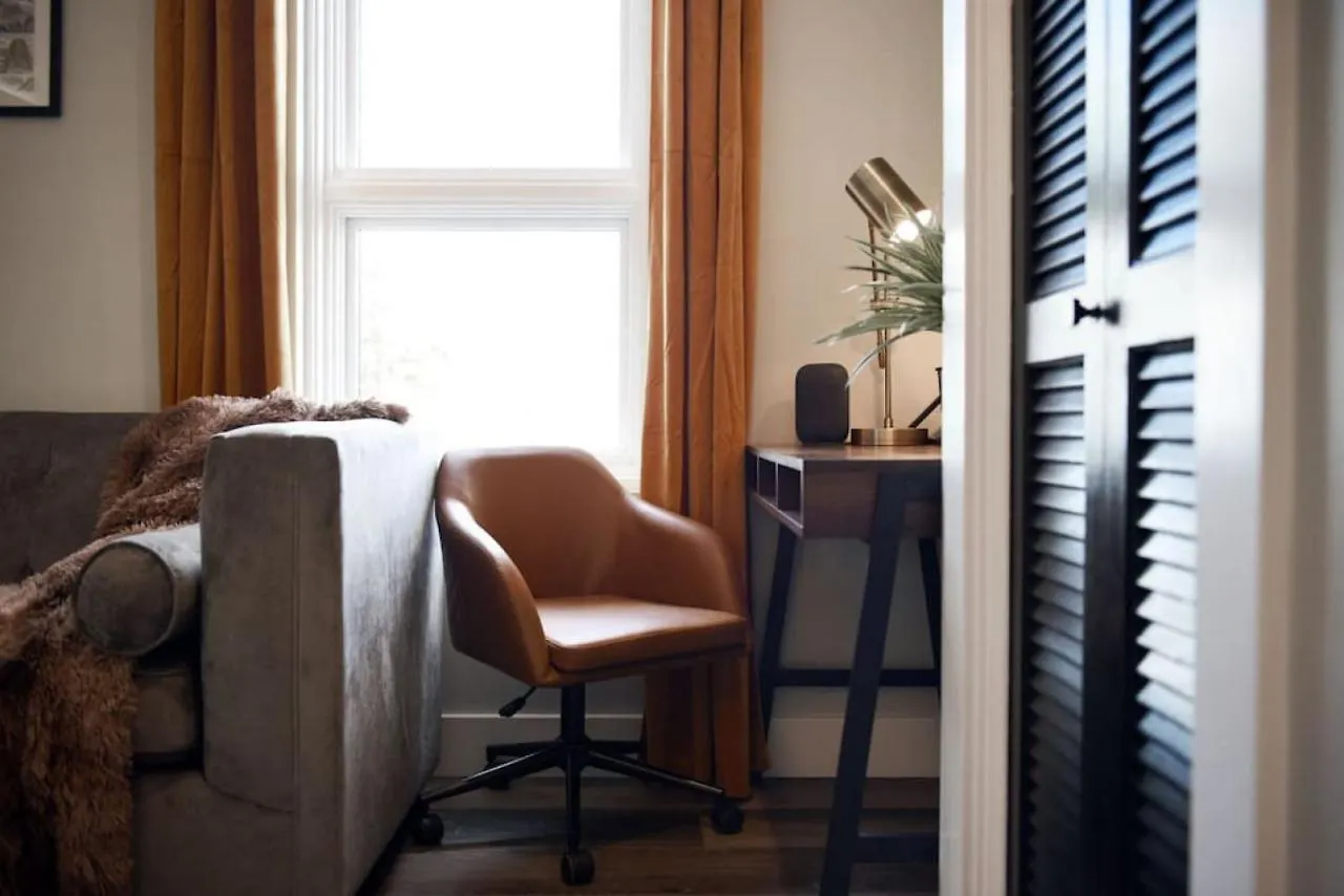 公寓 Hostwise Stays - The Grandview - Great City Views - Brand New Remodel 匹兹堡 美国